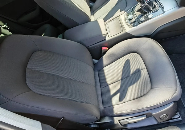 Audi A6 cena 52900 przebieg: 203400, rok produkcji 2012 z Myszków małe 742